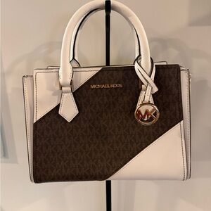 Michael Kors Brown and White Hope Messenger crossbody